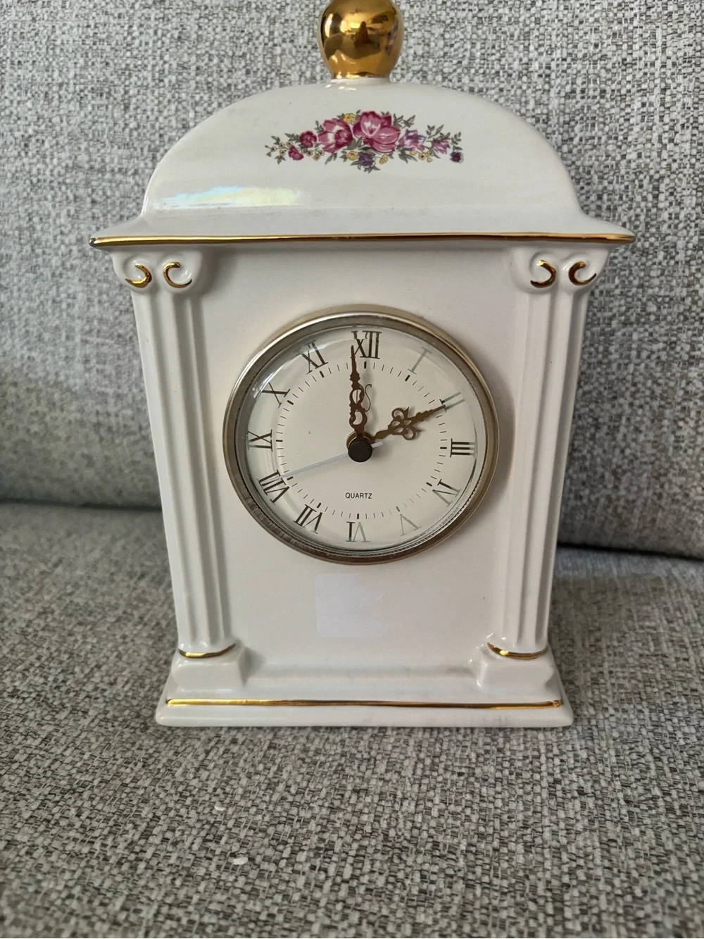 PS Classic White Ceramic Mantel Clock with Gold Accents